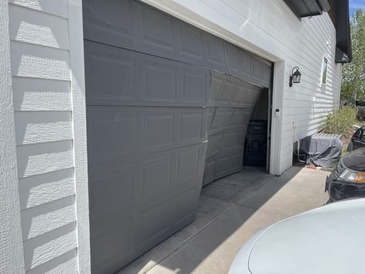 garage door repair service